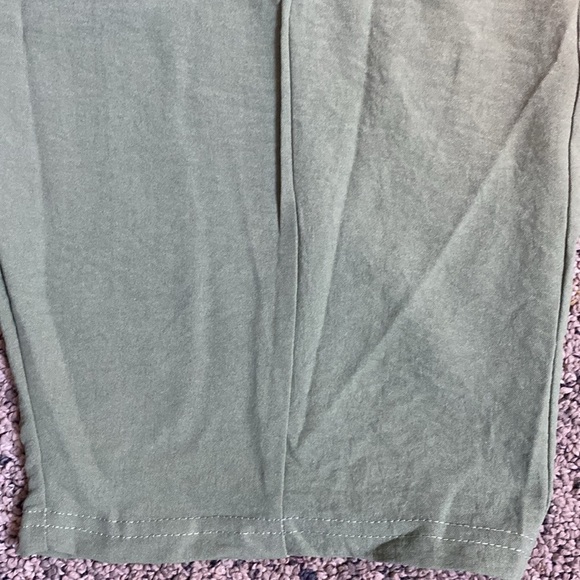 Sage Green Pants Lightweight Relaxed Flowy Elastic Waist Front Pockets XL NWOT - Picture 3 of 6